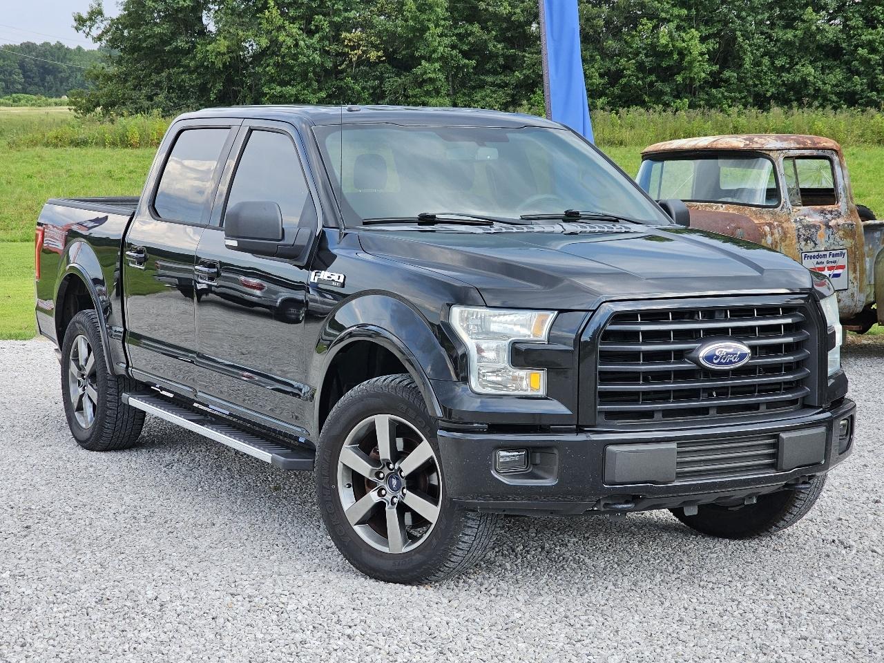 Ford F-150 XLT SuperCrew 5.5-ft. Bed 4WD 2015