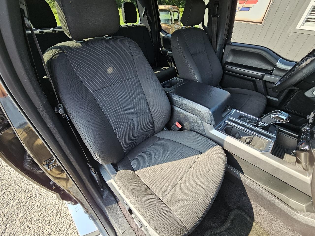 Ford F-150 XLT SuperCrew 5.5-ft. Bed 4WD 2015