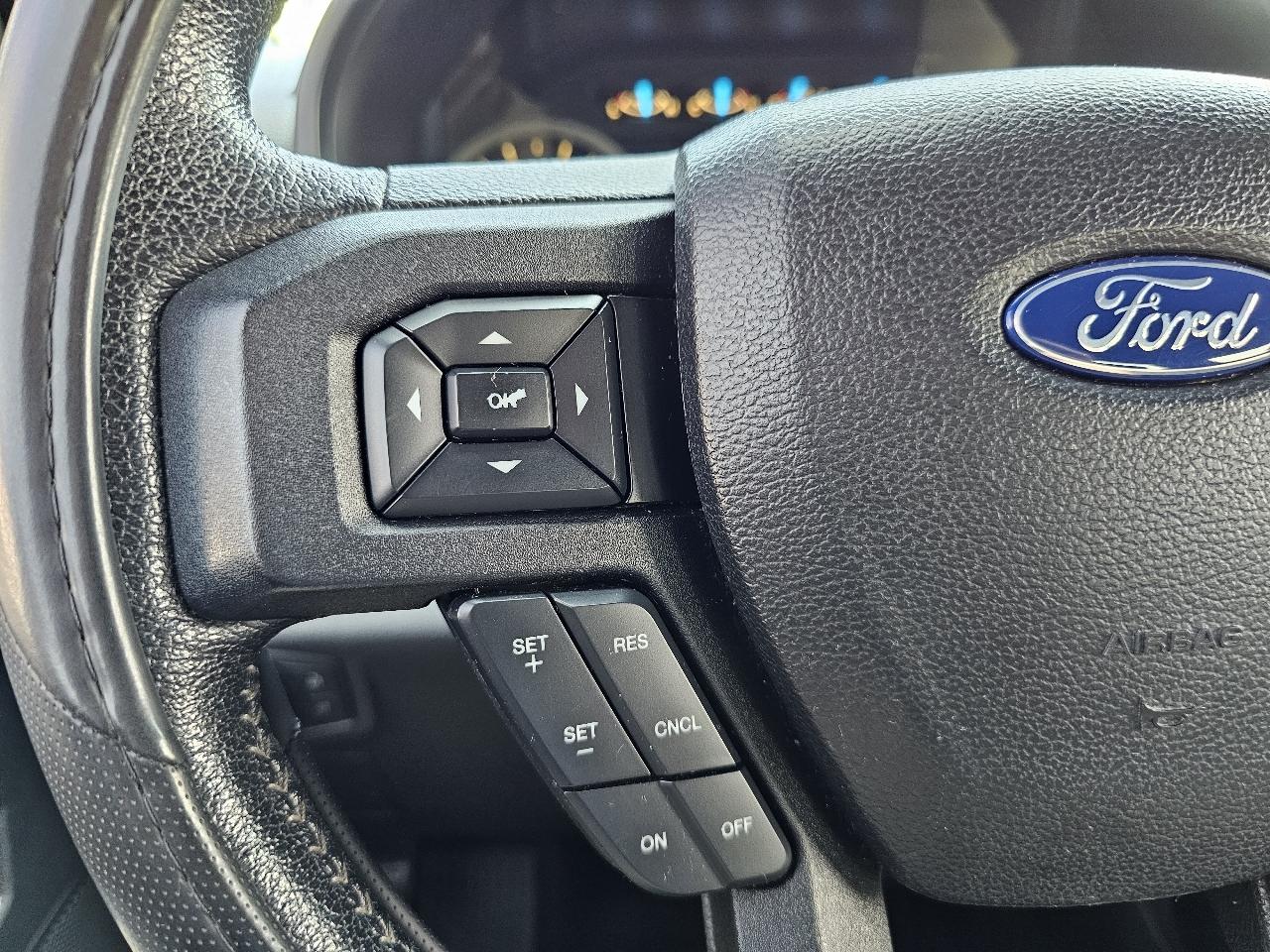 Ford F-150 XLT SuperCrew 5.5-ft. Bed 4WD 2015