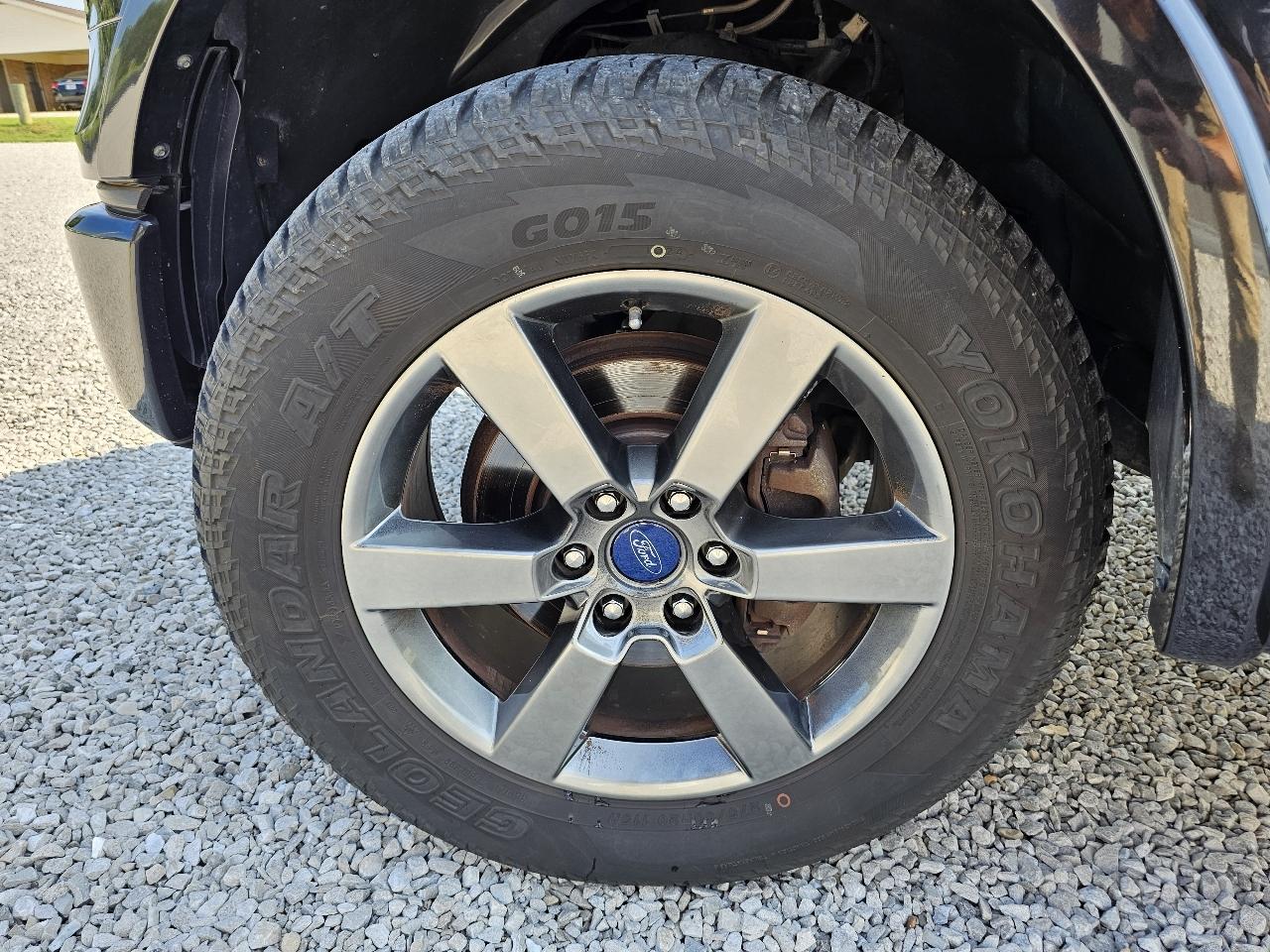 Ford F-150 XLT SuperCrew 5.5-ft. Bed 4WD 2015