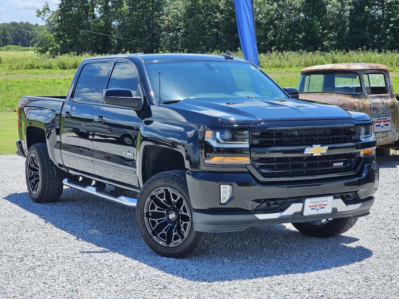 Chevrolet Silverado 1500 LT Z71 Crew Cab 4WD 2018