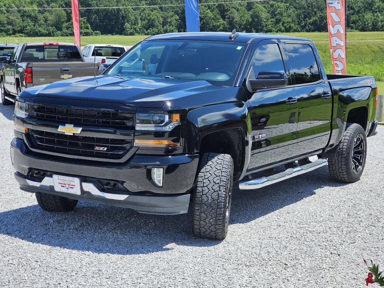 Chevrolet Silverado 1500 LT Z71 Crew Cab 4WD 2018