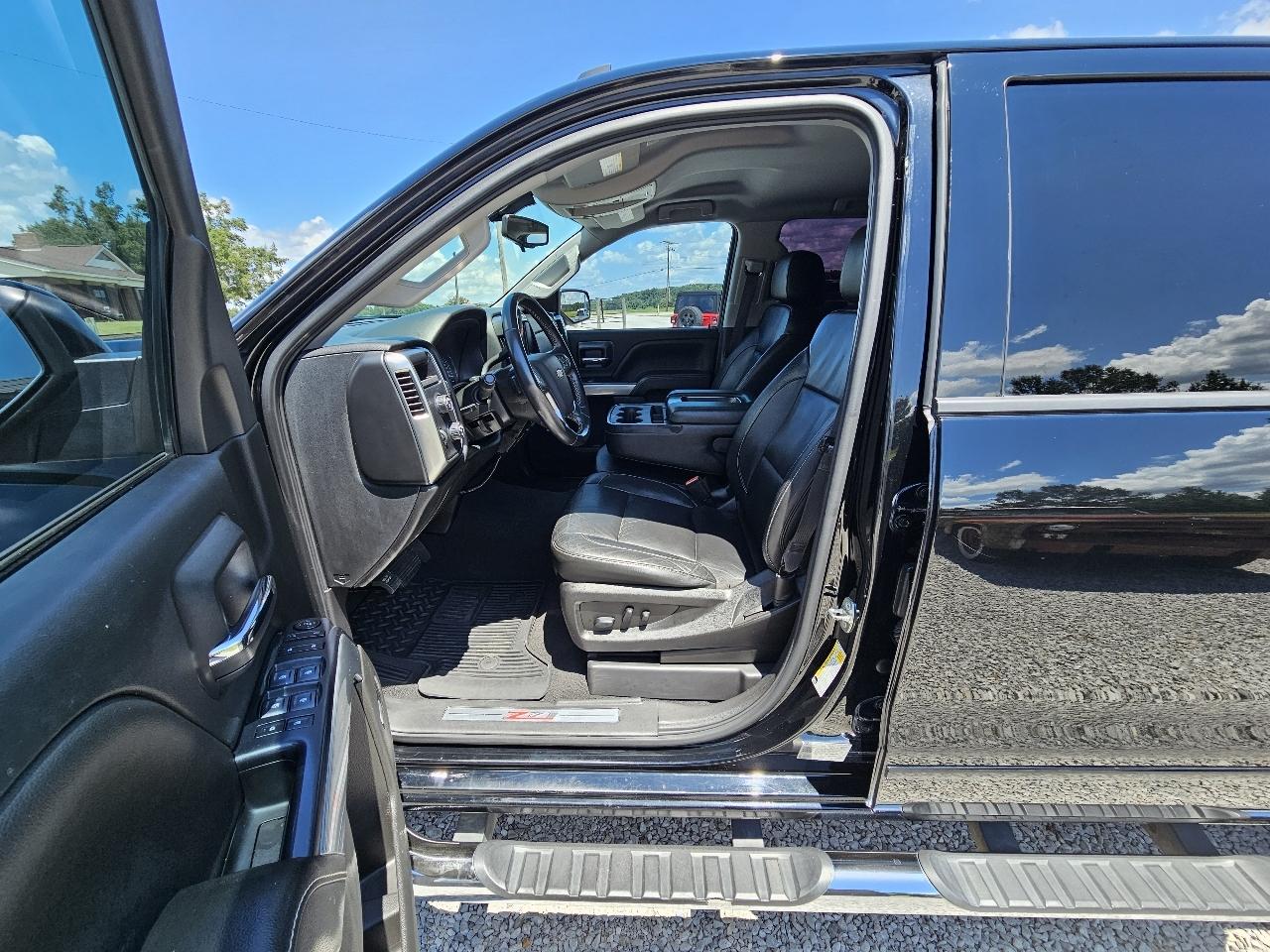 Chevrolet Silverado 1500 LT Z71 Crew Cab 4WD 2018