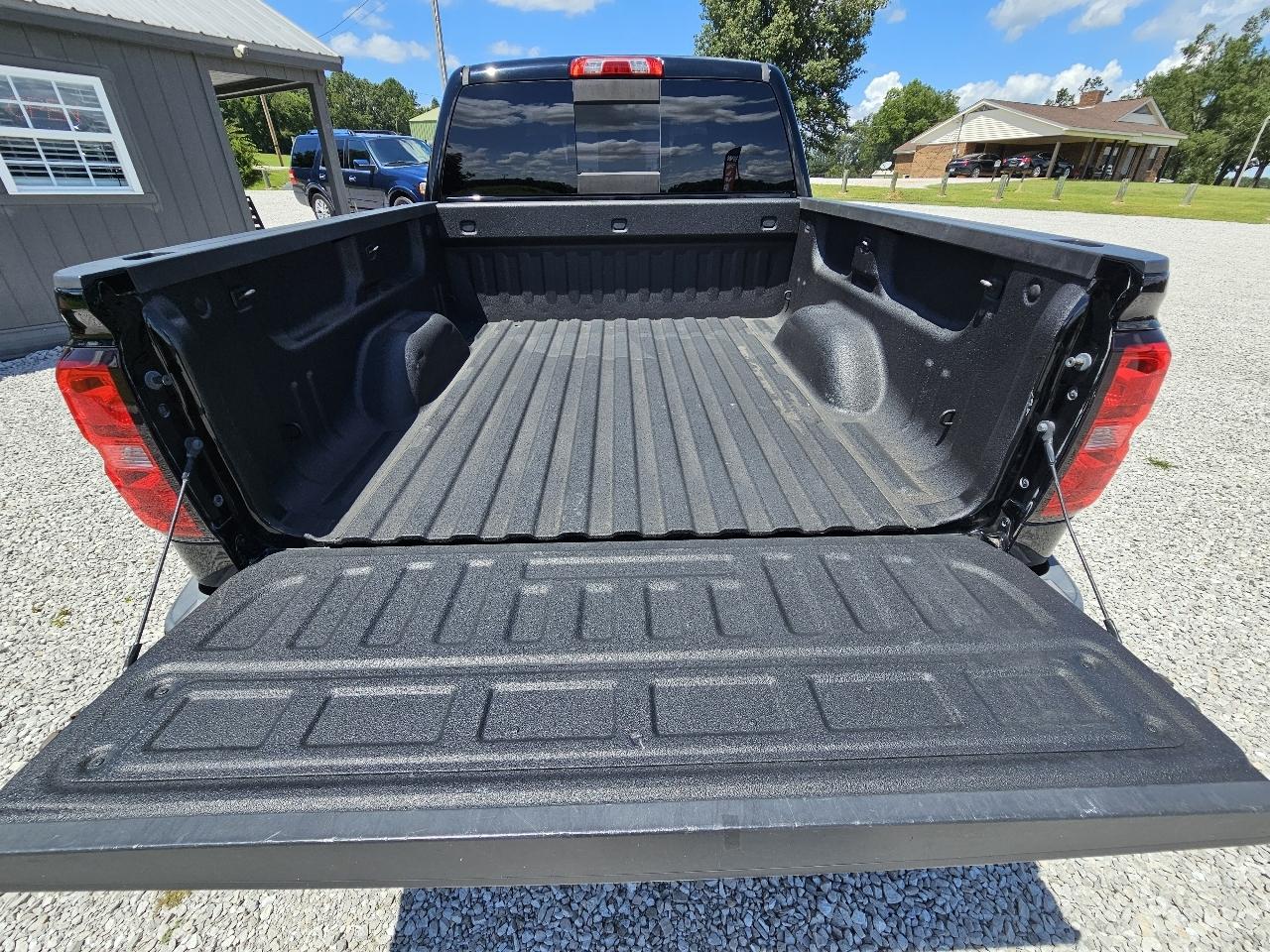 Chevrolet Silverado 1500 LT Z71 Crew Cab 4WD 2018