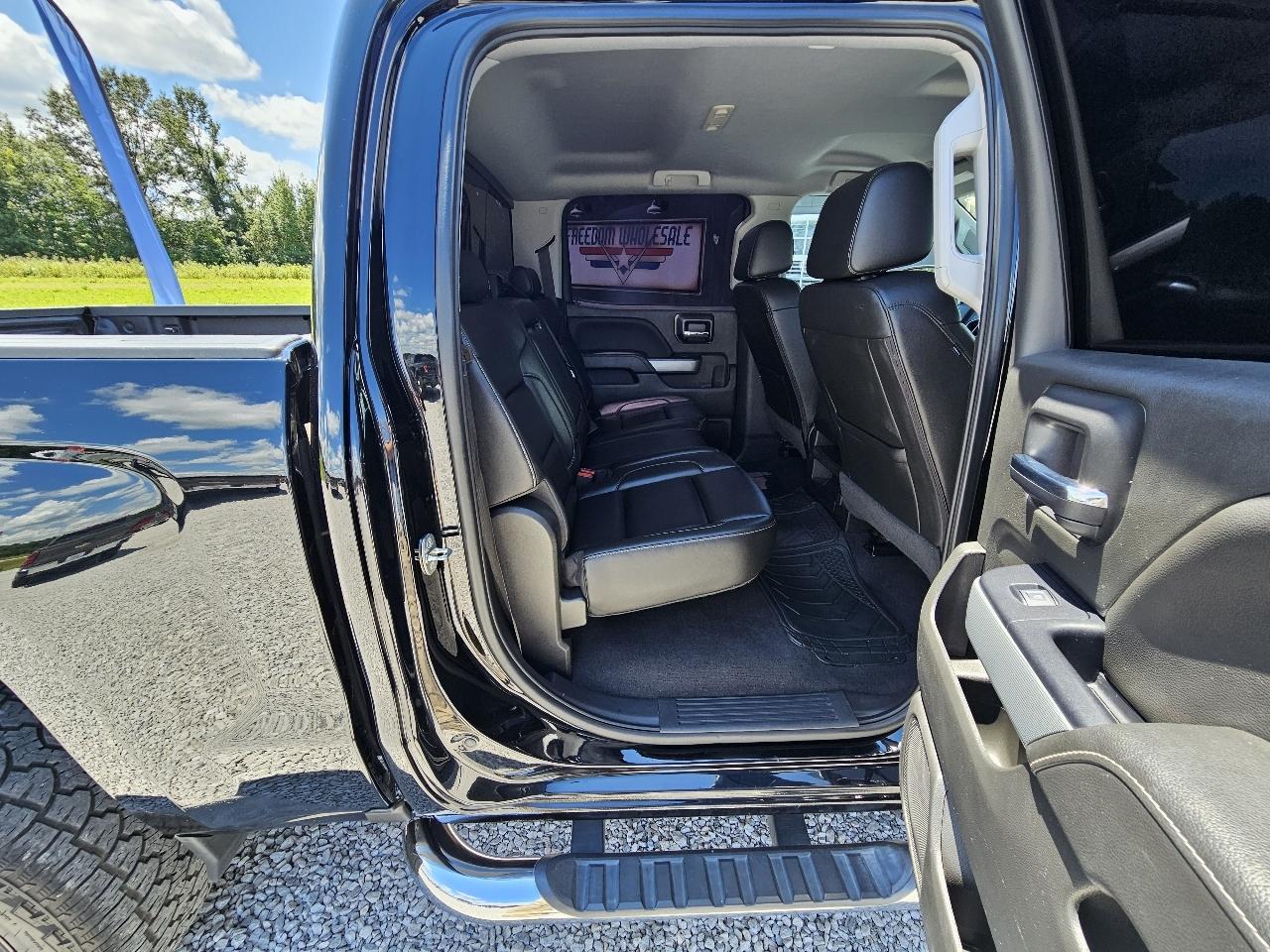 Chevrolet Silverado 1500 LT Z71 Crew Cab 4WD 2018