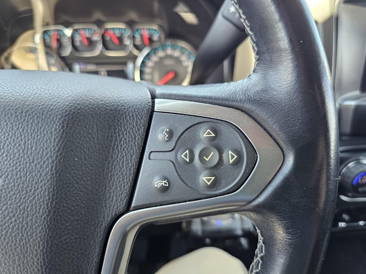 Chevrolet Silverado 1500 LT Z71 Crew Cab 4WD 2018