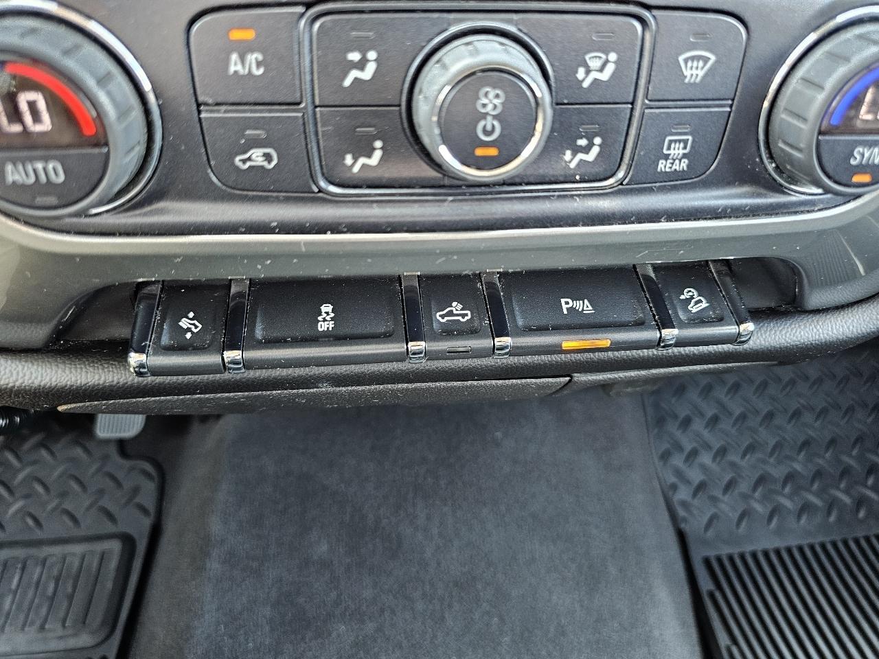 Chevrolet Silverado 1500 LT Z71 Crew Cab 4WD 2018