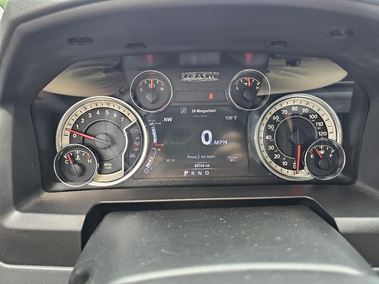 RAM 1500 Big Horn Crew Cab 4WD 2017