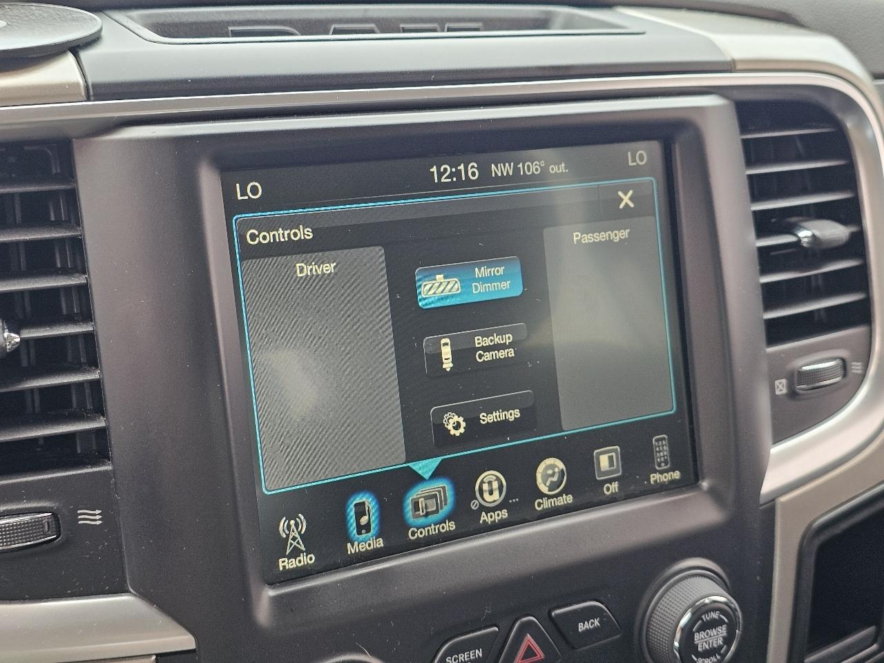RAM 1500 Big Horn Crew Cab 4WD 2017