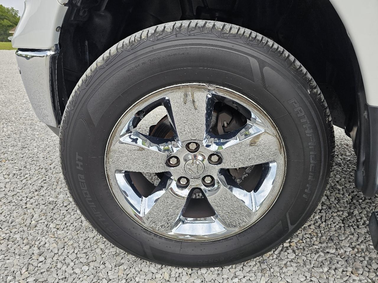 RAM 1500 Big Horn Crew Cab 4WD 2017