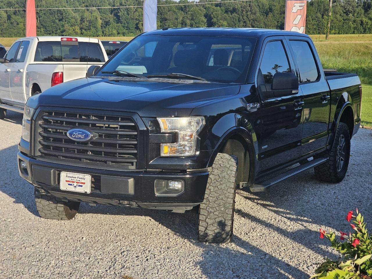 Ford F-150 XLT SuperCrew 5.5-ft. Bed 4WD 2017