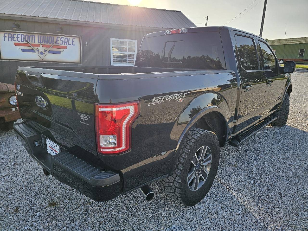 Ford F-150 XLT SuperCrew 5.5-ft. Bed 4WD 2017