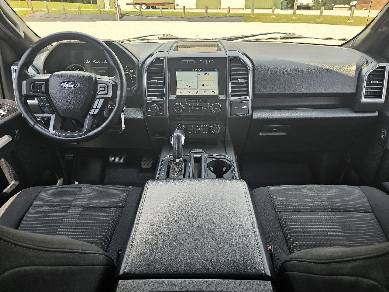 Ford F-150 XLT SuperCrew 5.5-ft. Bed 4WD 2017