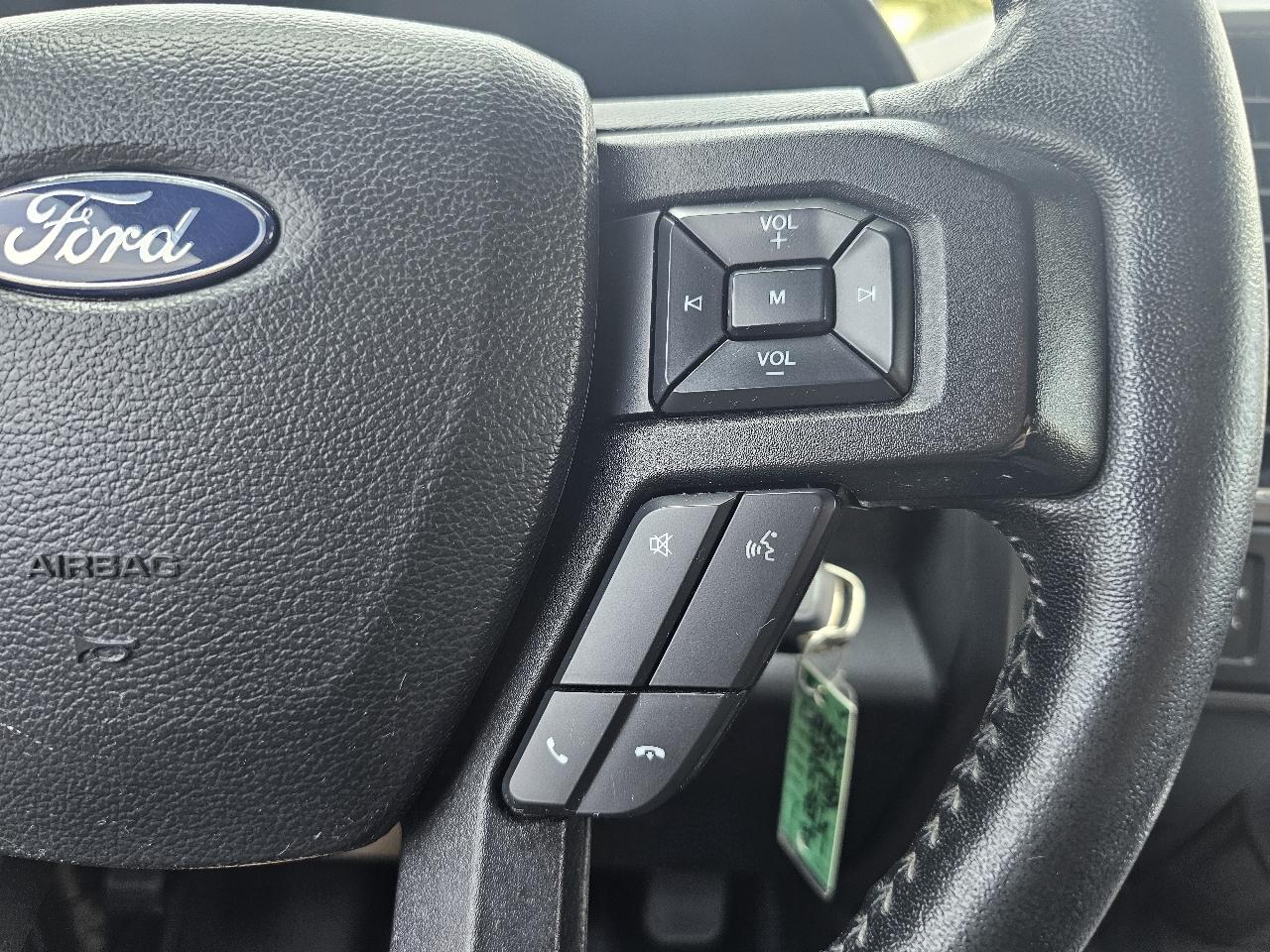 Ford F-150 XLT SuperCrew 5.5-ft. Bed 4WD 2017