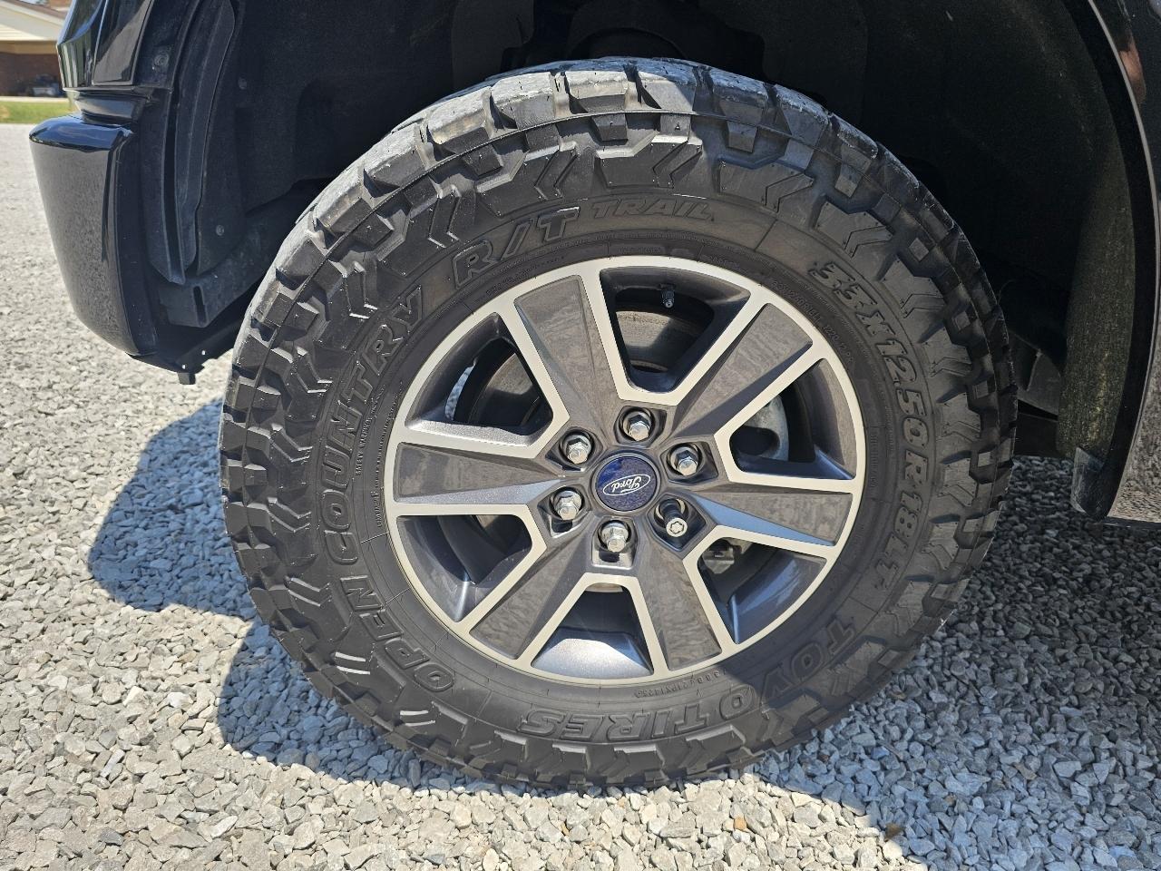 Ford F-150 XLT SuperCrew 5.5-ft. Bed 4WD 2017