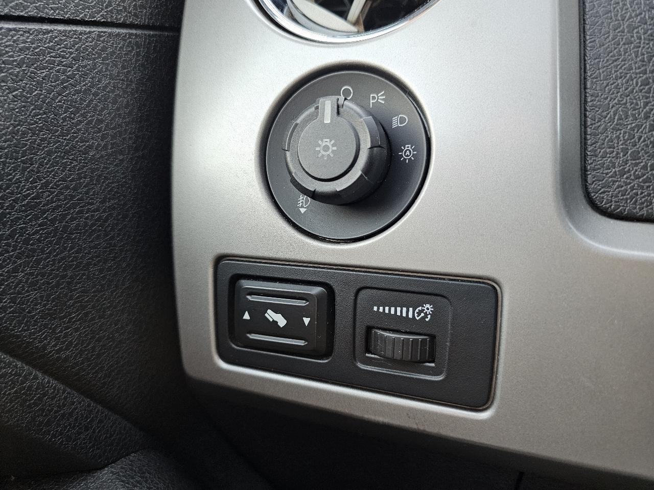 Ford F-150 FX4 SuperCrew 5.5-ft. Bed 4WD 2010