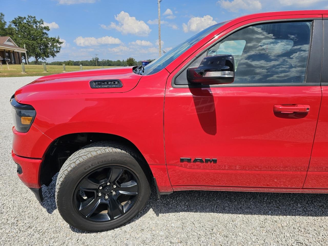 RAM 1500 Big Horn Quad Cab 4WD 2021