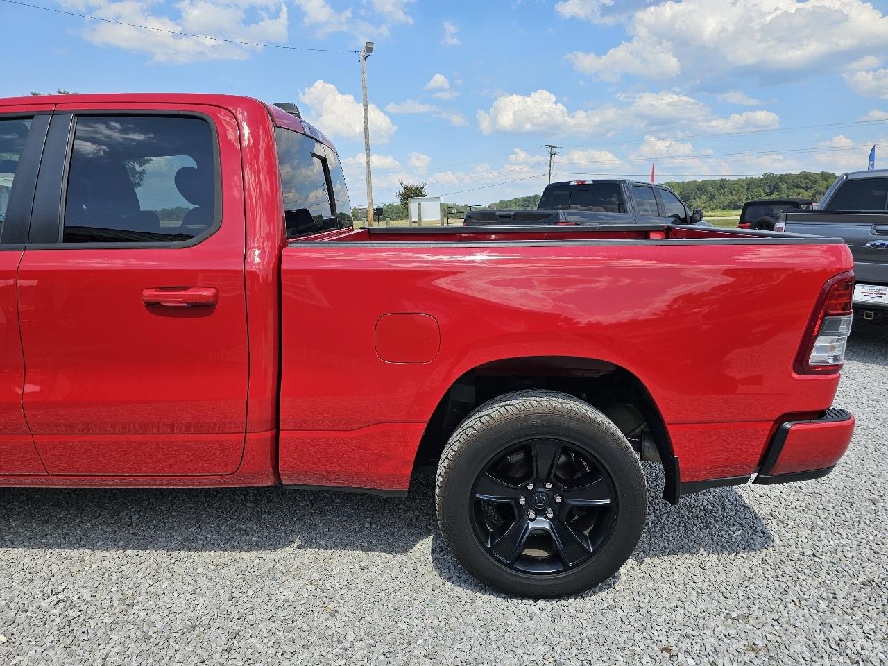 RAM 1500 Big Horn Quad Cab 4WD 2021