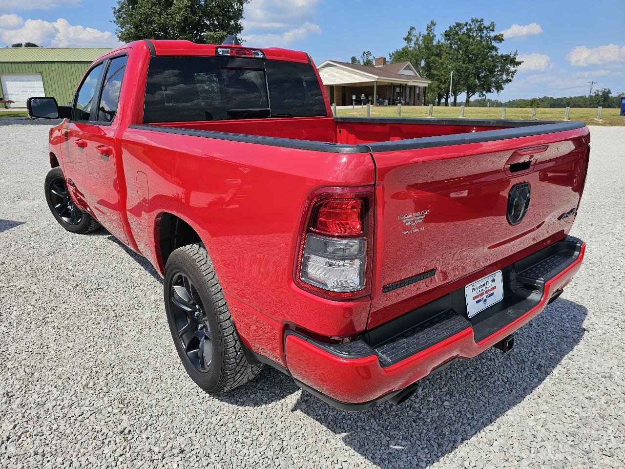 RAM 1500 Big Horn Quad Cab 4WD 2021