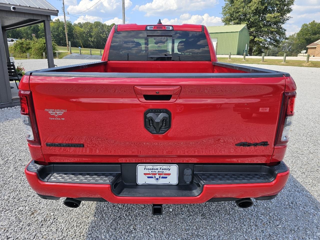 RAM 1500 Big Horn Quad Cab 4WD 2021