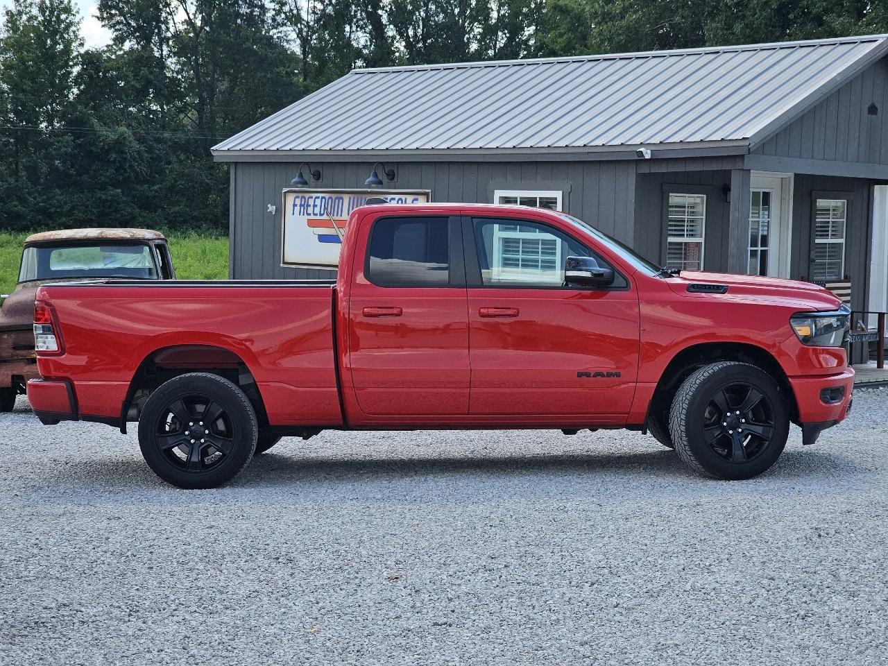RAM 1500 Big Horn Quad Cab 4WD 2021