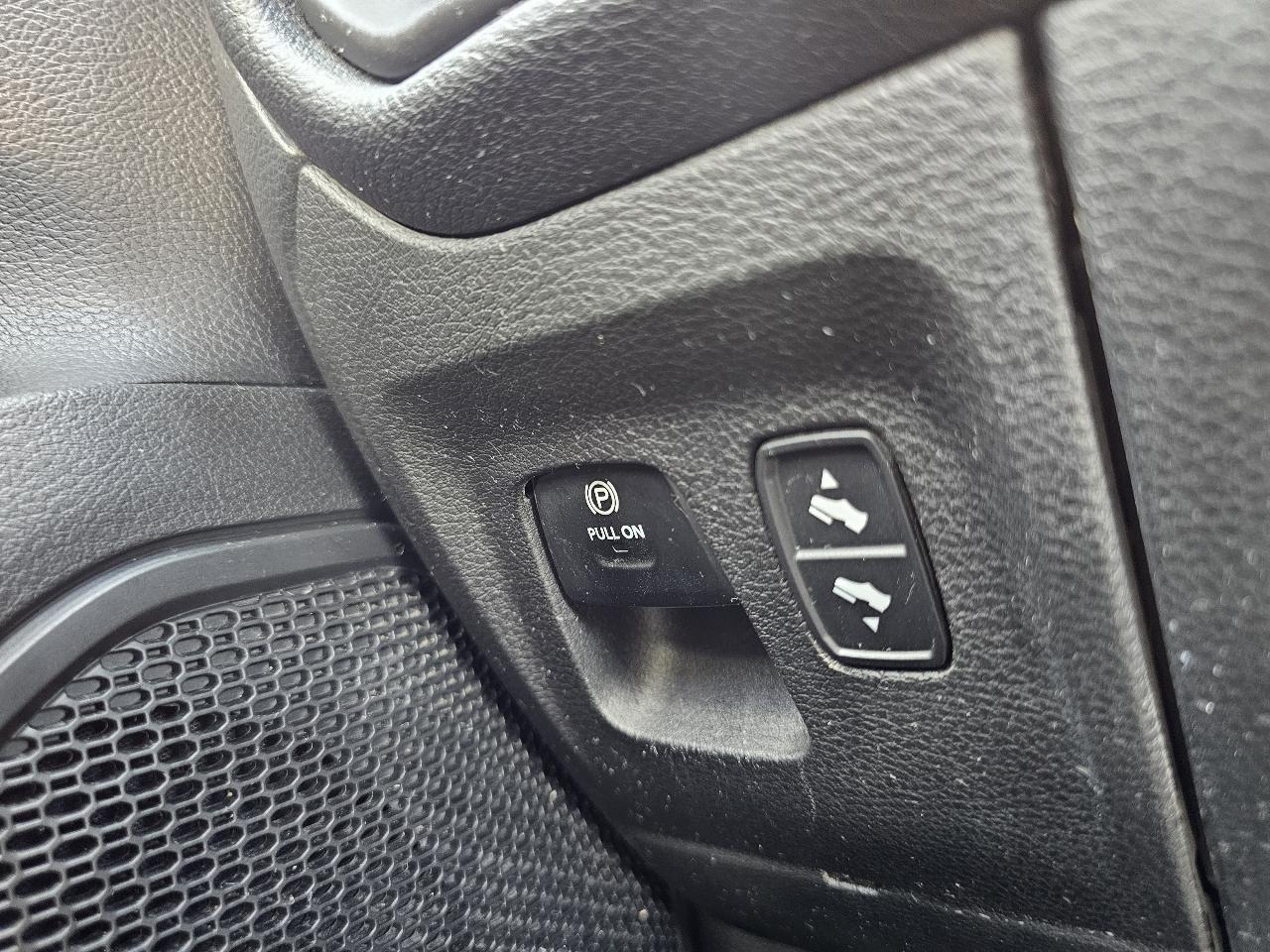RAM 1500 Big Horn Quad Cab 4WD 2021