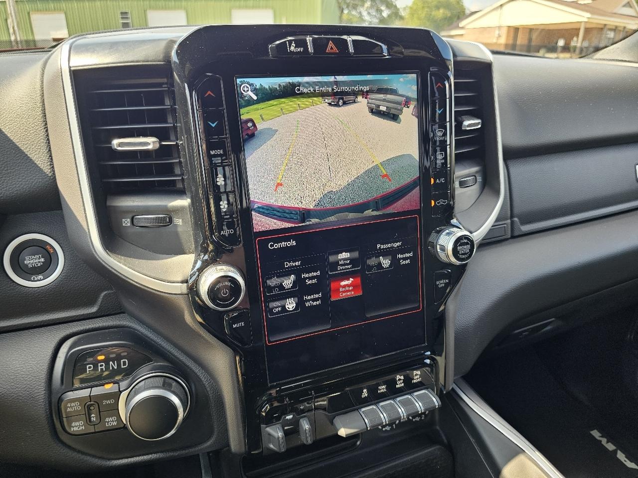 RAM 1500 Big Horn Quad Cab 4WD 2021