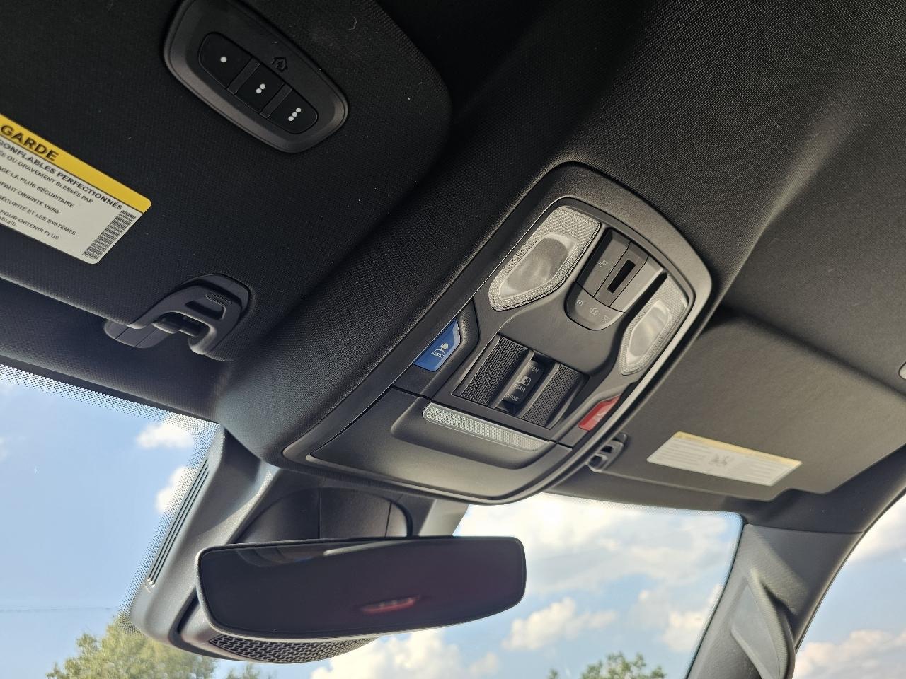 RAM 1500 Big Horn Quad Cab 4WD 2021