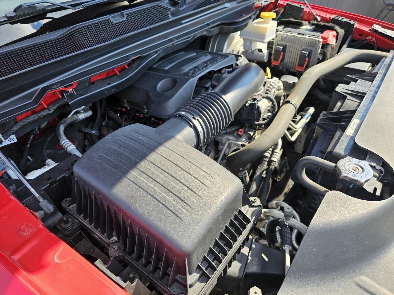 RAM 1500 Big Horn Quad Cab 4WD 2021