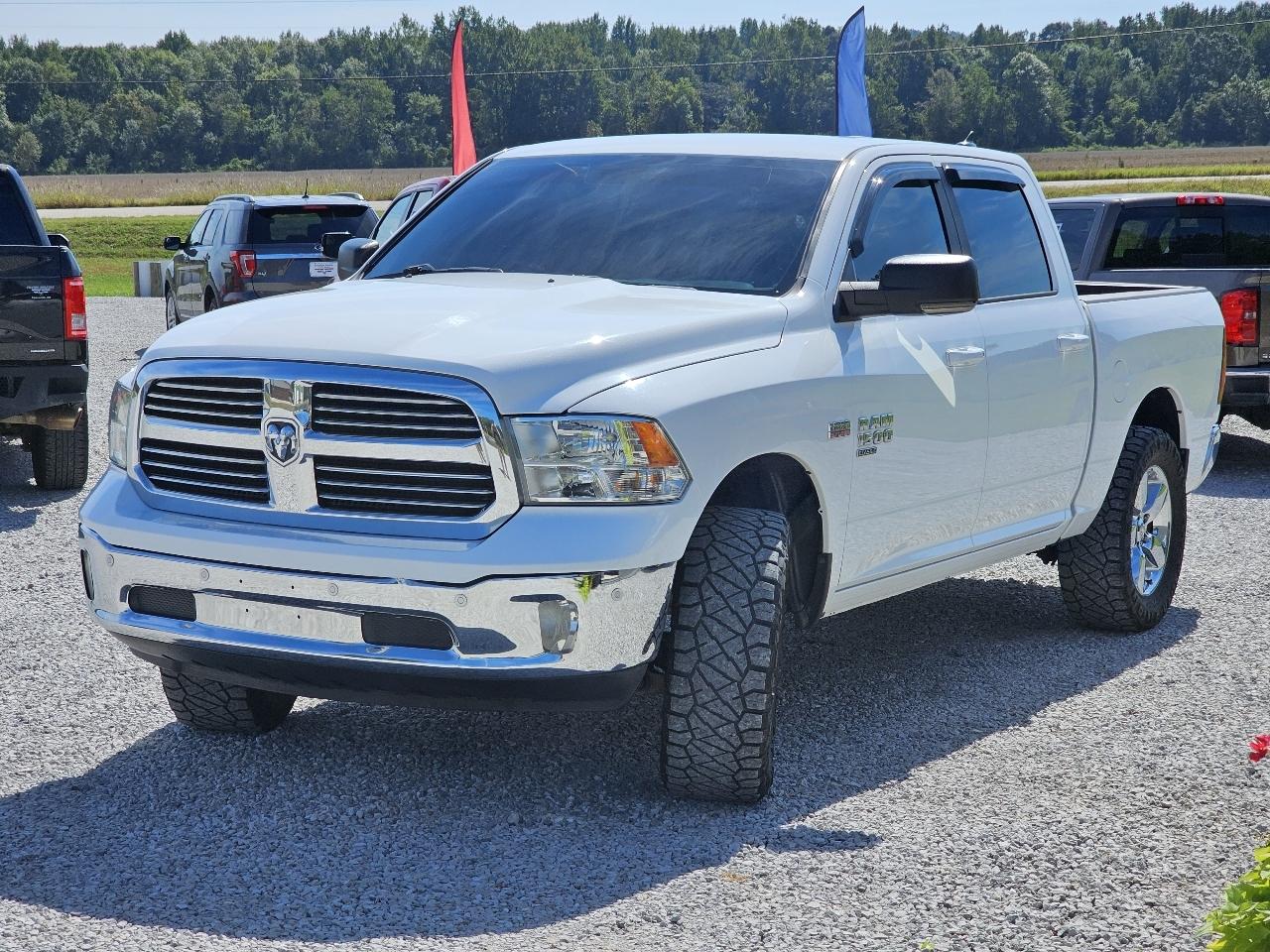 RAM 1500 Classic Big Horn 4x4 Crew Cab 5'7" Box 2019