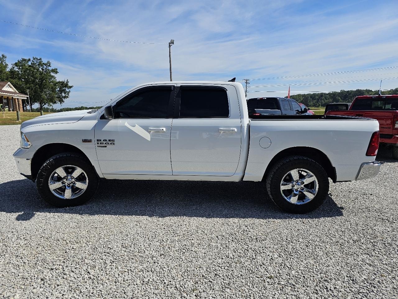 RAM 1500 Classic Big Horn 4x4 Crew Cab 5'7" Box 2019