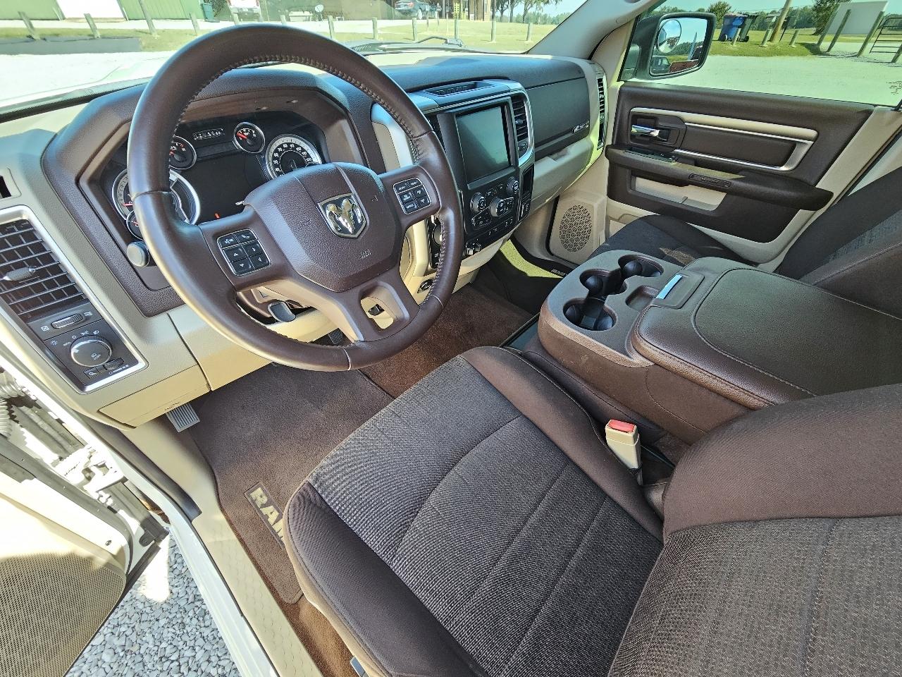 RAM 1500 Classic Big Horn 4x4 Crew Cab 5'7" Box 2019