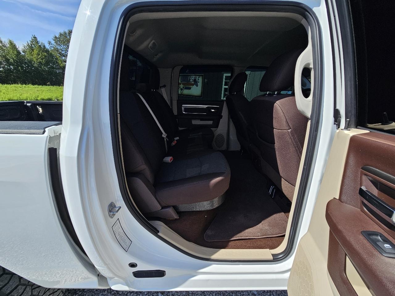 RAM 1500 Classic Big Horn 4x4 Crew Cab 5'7" Box 2019