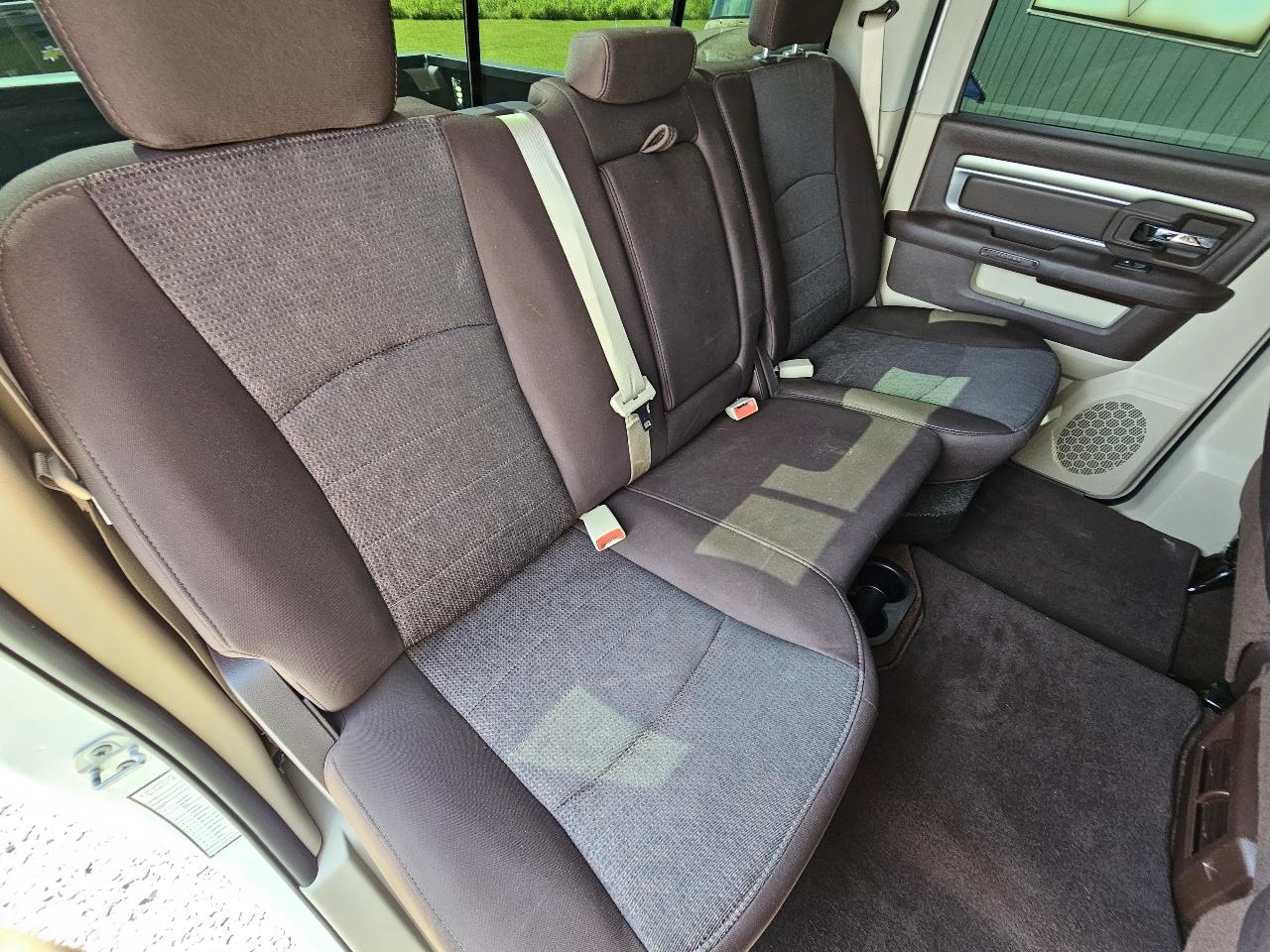 RAM 1500 Classic Big Horn 4x4 Crew Cab 5'7" Box 2019