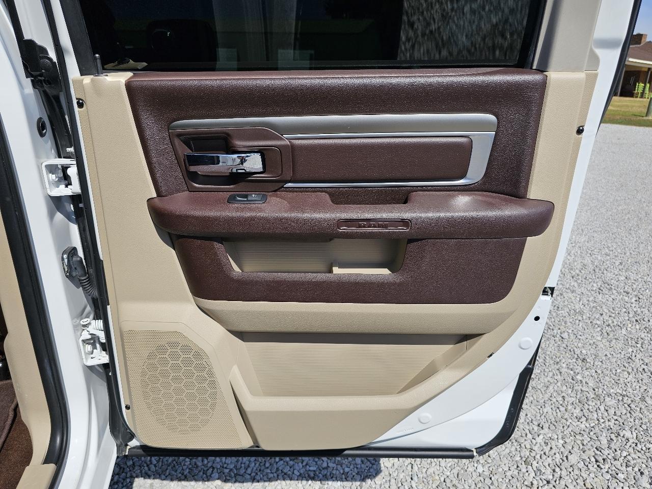 RAM 1500 Classic Big Horn 4x4 Crew Cab 5'7" Box 2019