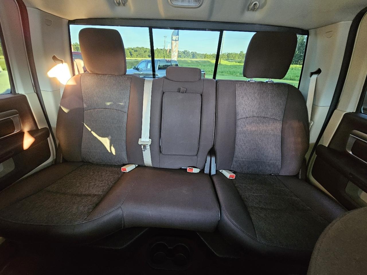 RAM 1500 Classic Big Horn 4x4 Crew Cab 5'7" Box 2019