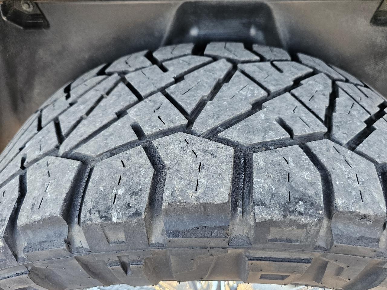 RAM 1500 Classic Big Horn 4x4 Crew Cab 5'7" Box 2019