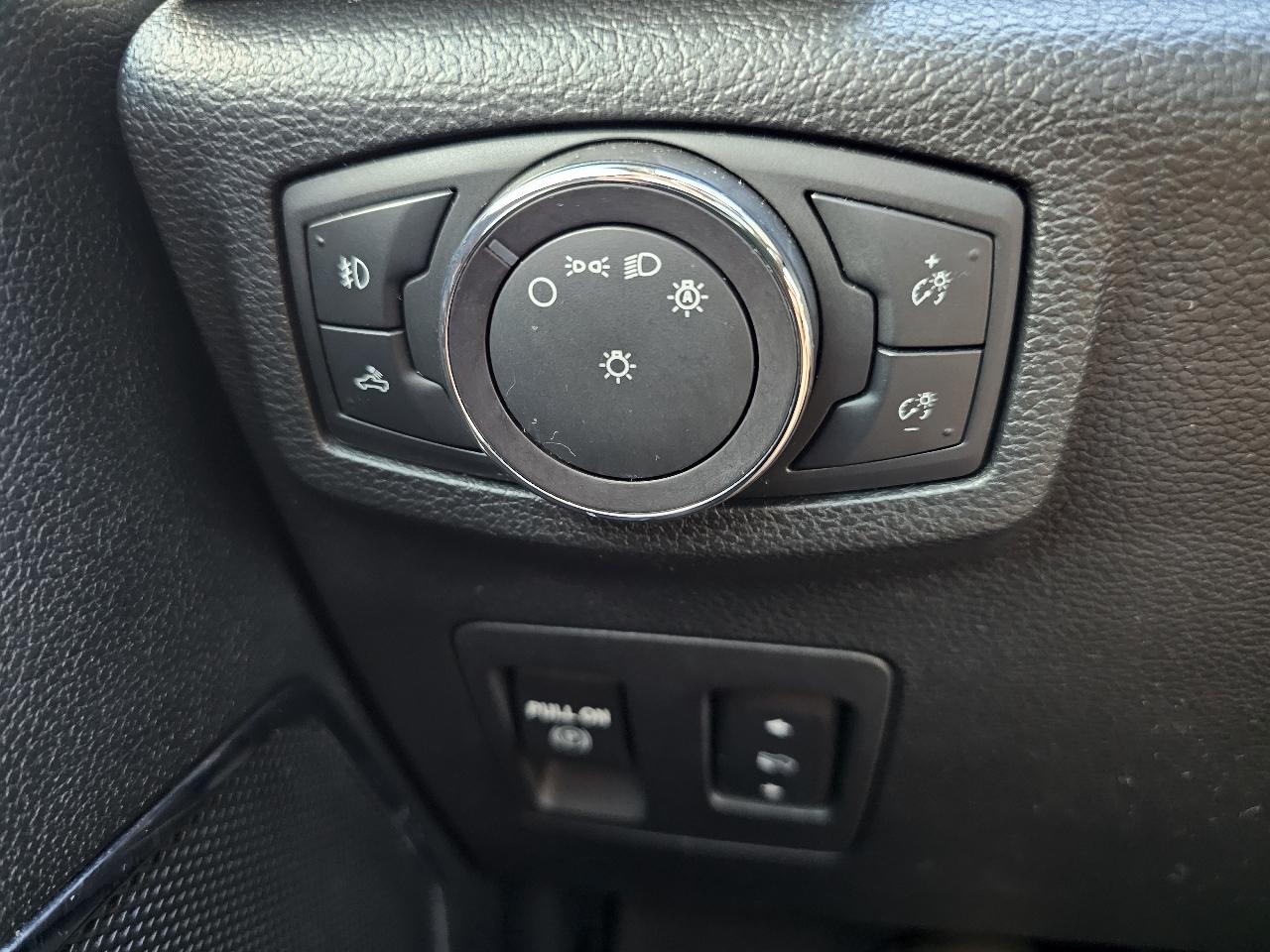 Ford F-150 Lariat SuperCrew 5.5-ft. Bed 4WD 2020