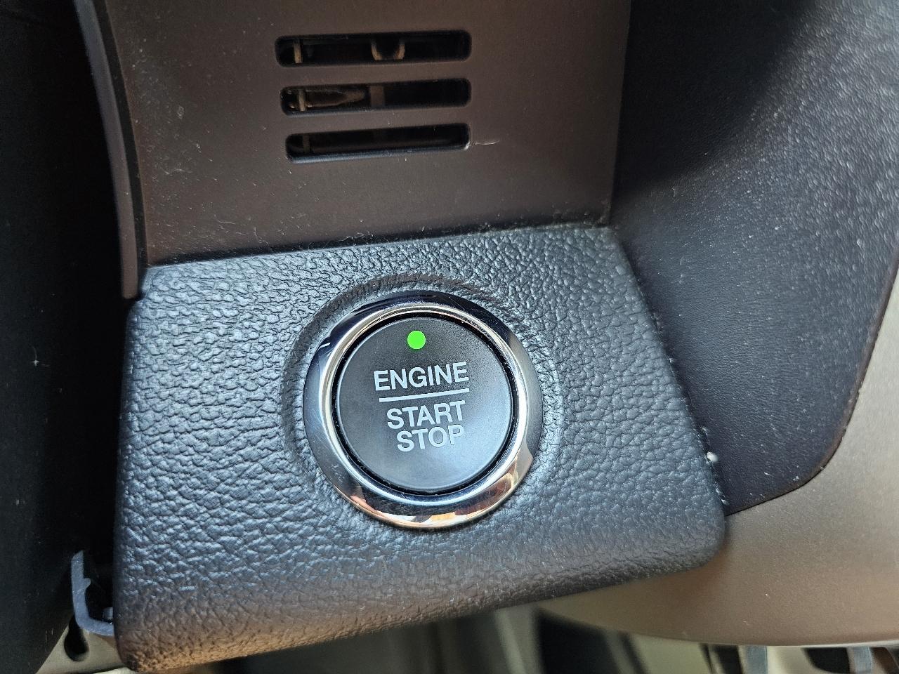 Ford F-150 Lariat SuperCrew 5.5-ft. Bed 4WD 2020