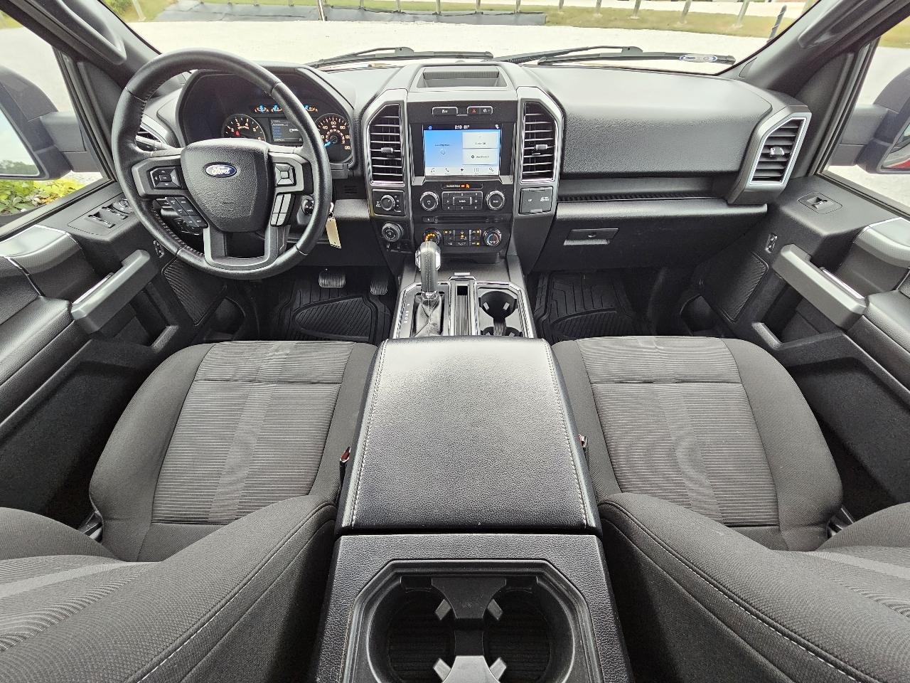 Ford F-150 XLT SuperCrew 5.5-ft. Bed 4WD 2017