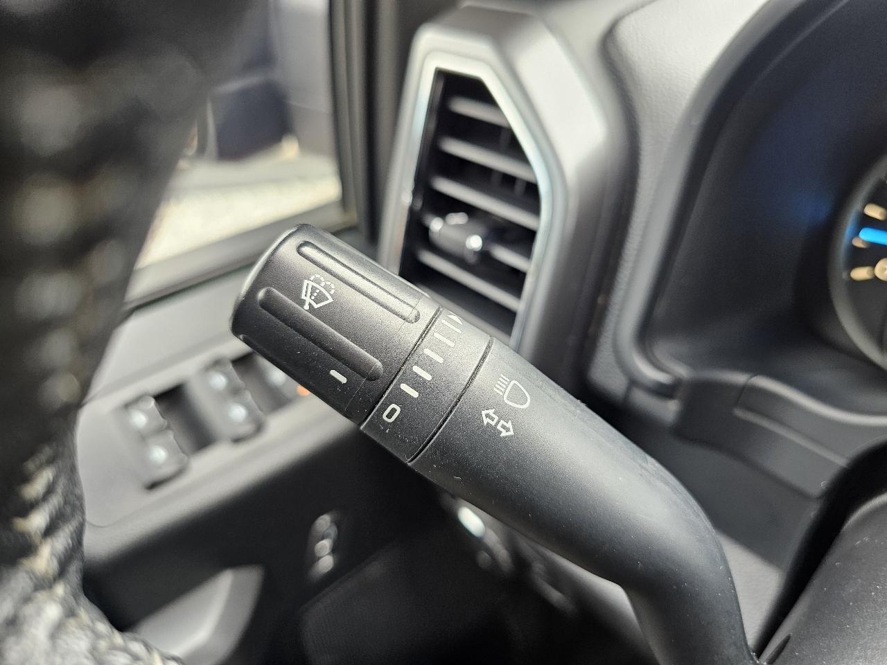Ford F-150 XLT SuperCrew 5.5-ft. Bed 4WD 2017
