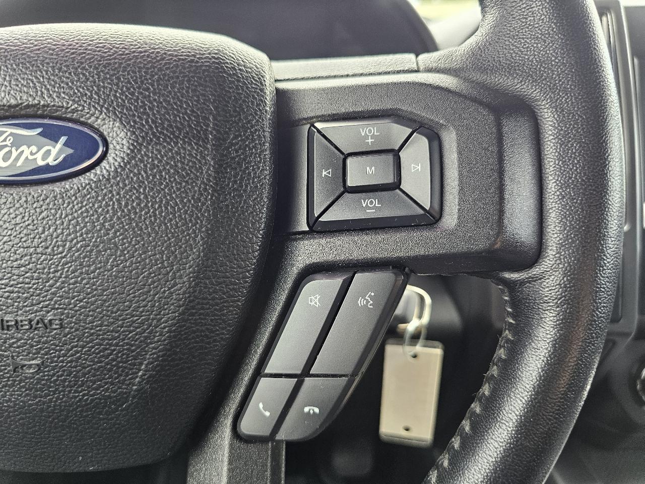 Ford F-150 XLT SuperCrew 5.5-ft. Bed 4WD 2017