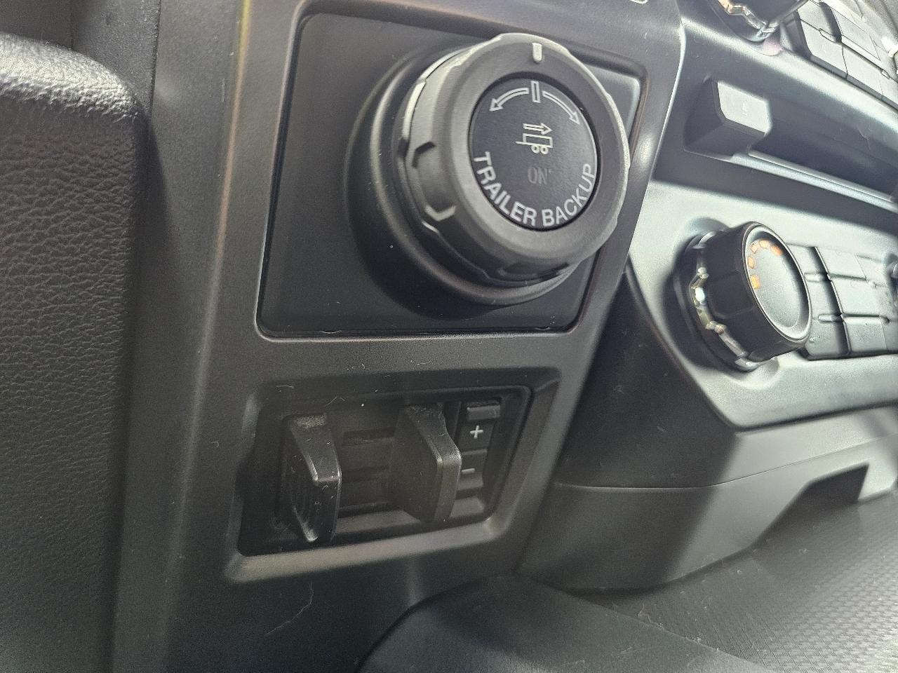 Ford F-150 XLT SuperCrew 5.5-ft. Bed 4WD 2017