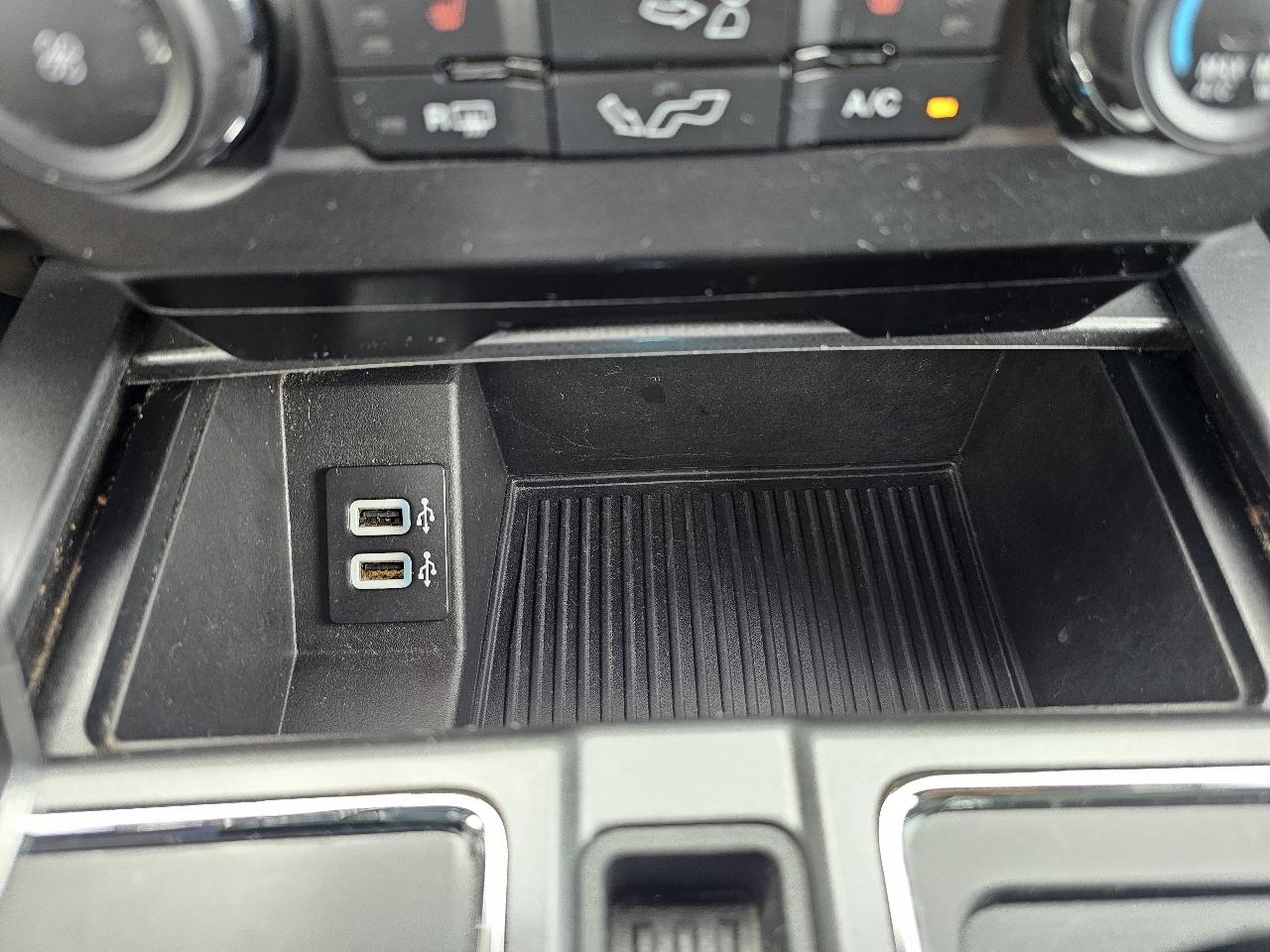 Ford F-150 XLT SuperCrew 5.5-ft. Bed 4WD 2017
