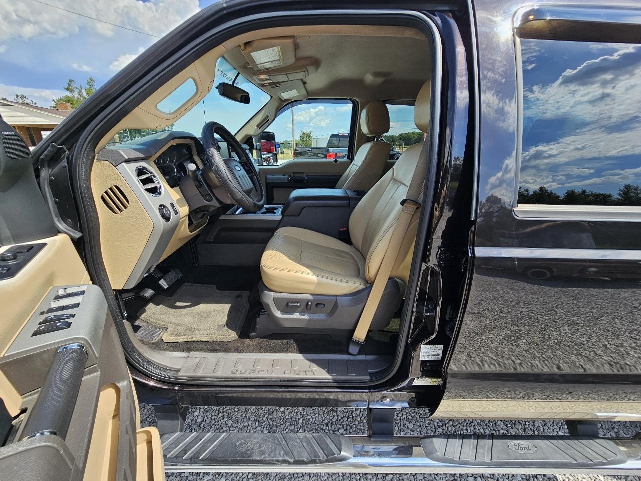 Ford F-250 SD XLT Crew Cab Long Bed 4WD 2013