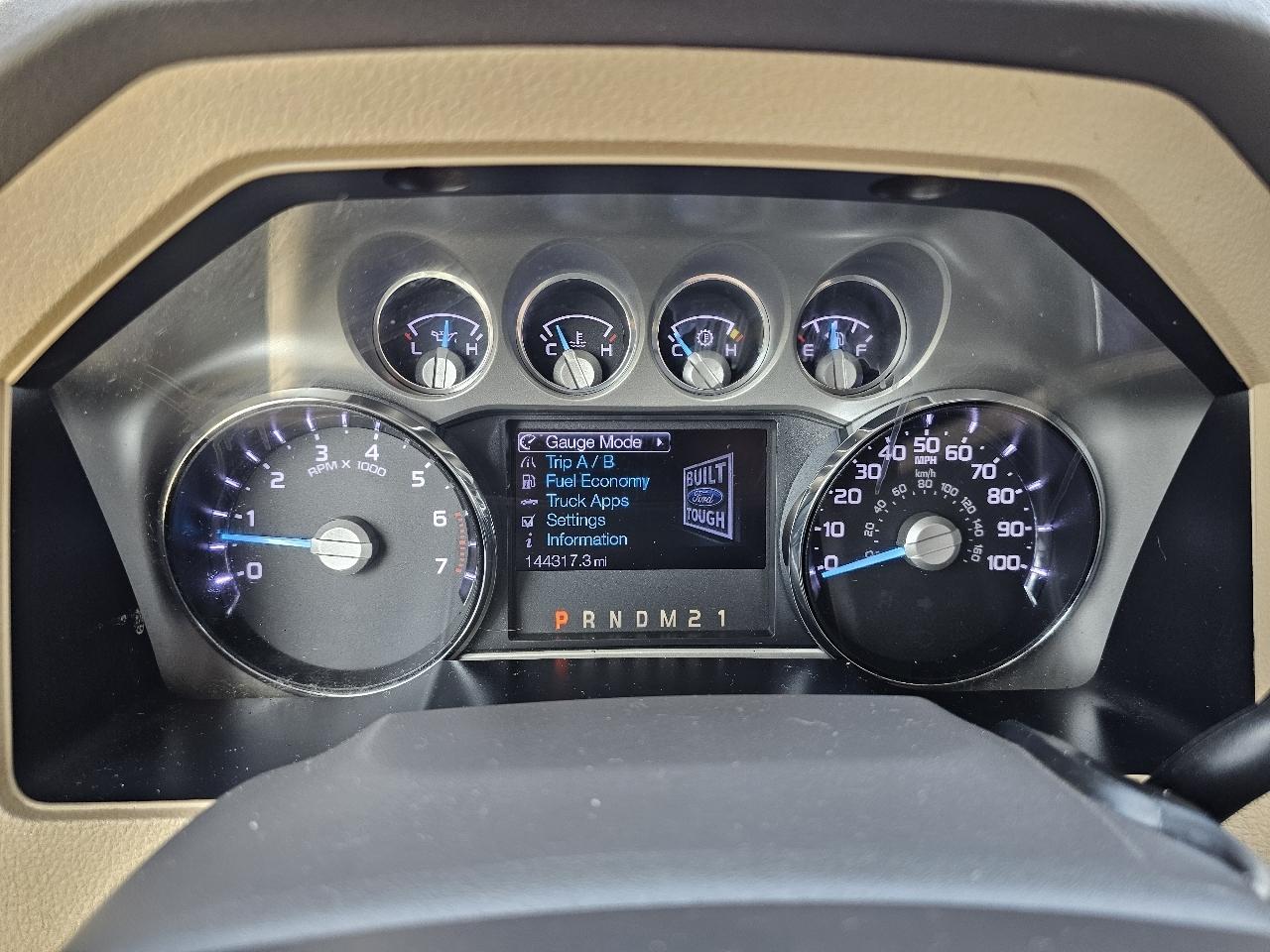 Ford F-250 SD XLT Crew Cab Long Bed 4WD 2013