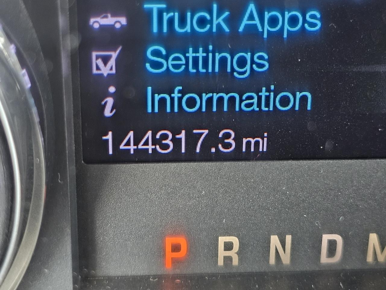 Ford F-250 SD XLT Crew Cab Long Bed 4WD 2013