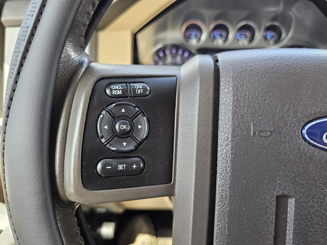 Ford F-250 SD XLT Crew Cab Long Bed 4WD 2013