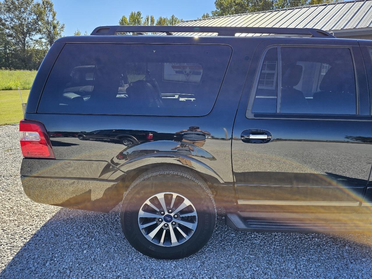 Ford Expedition EL XLT 4WD 2017