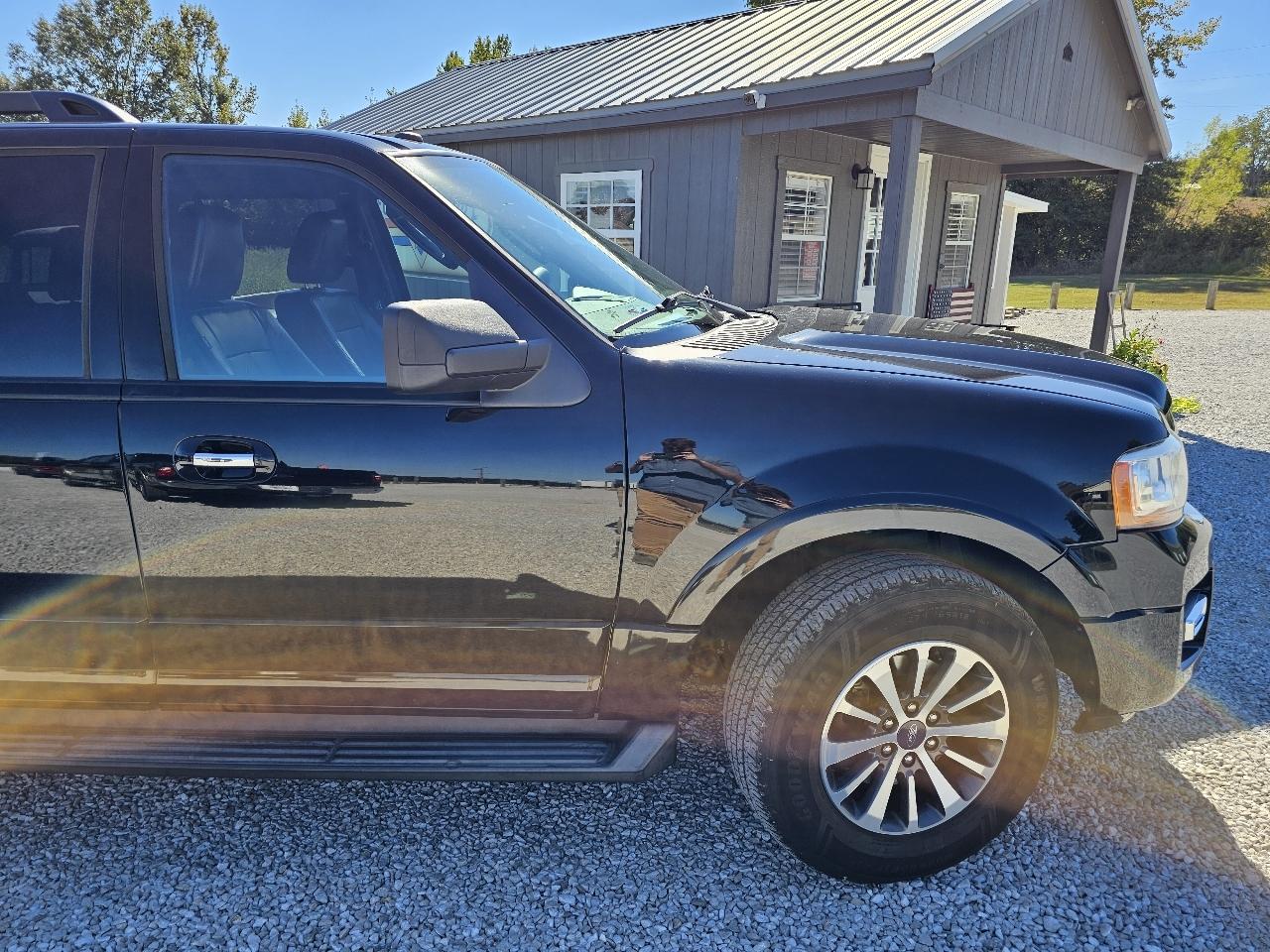 Ford Expedition EL XLT 4WD 2017